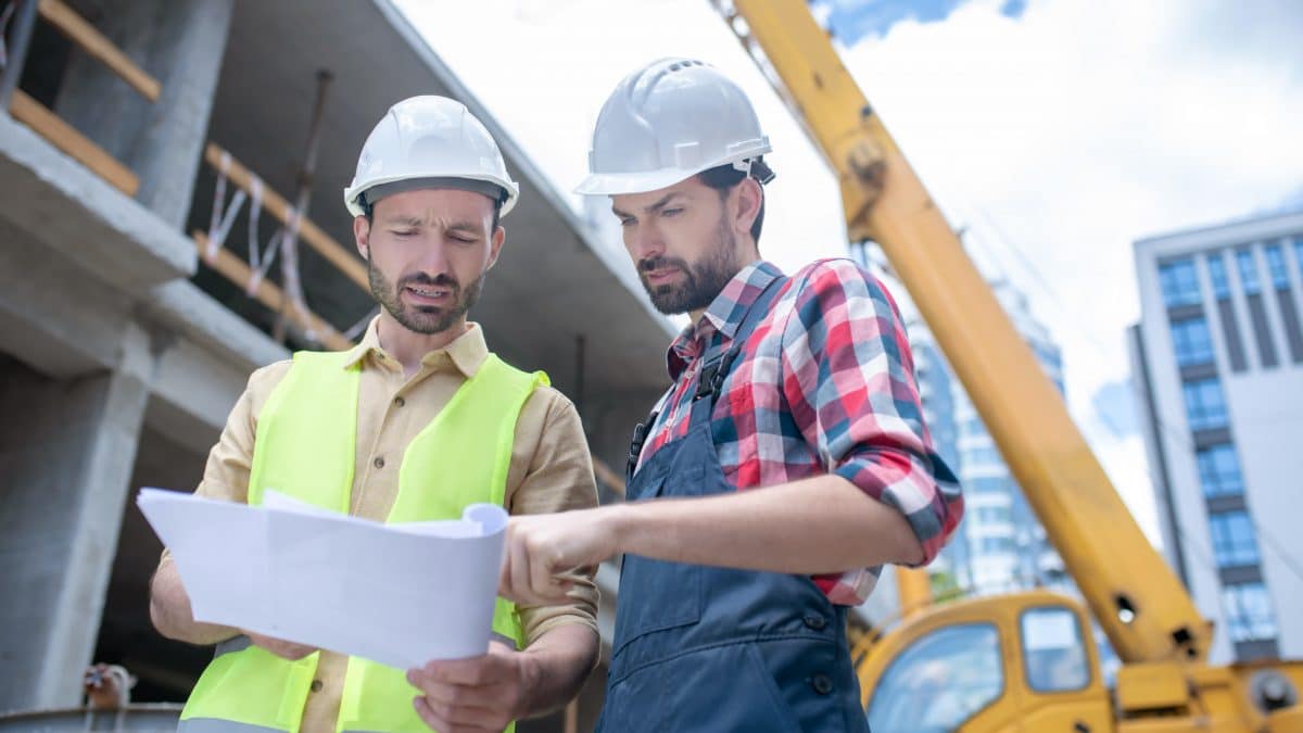Are you a Construction Startup? The SuperDeck Loading Platform and Supercrane Are For You